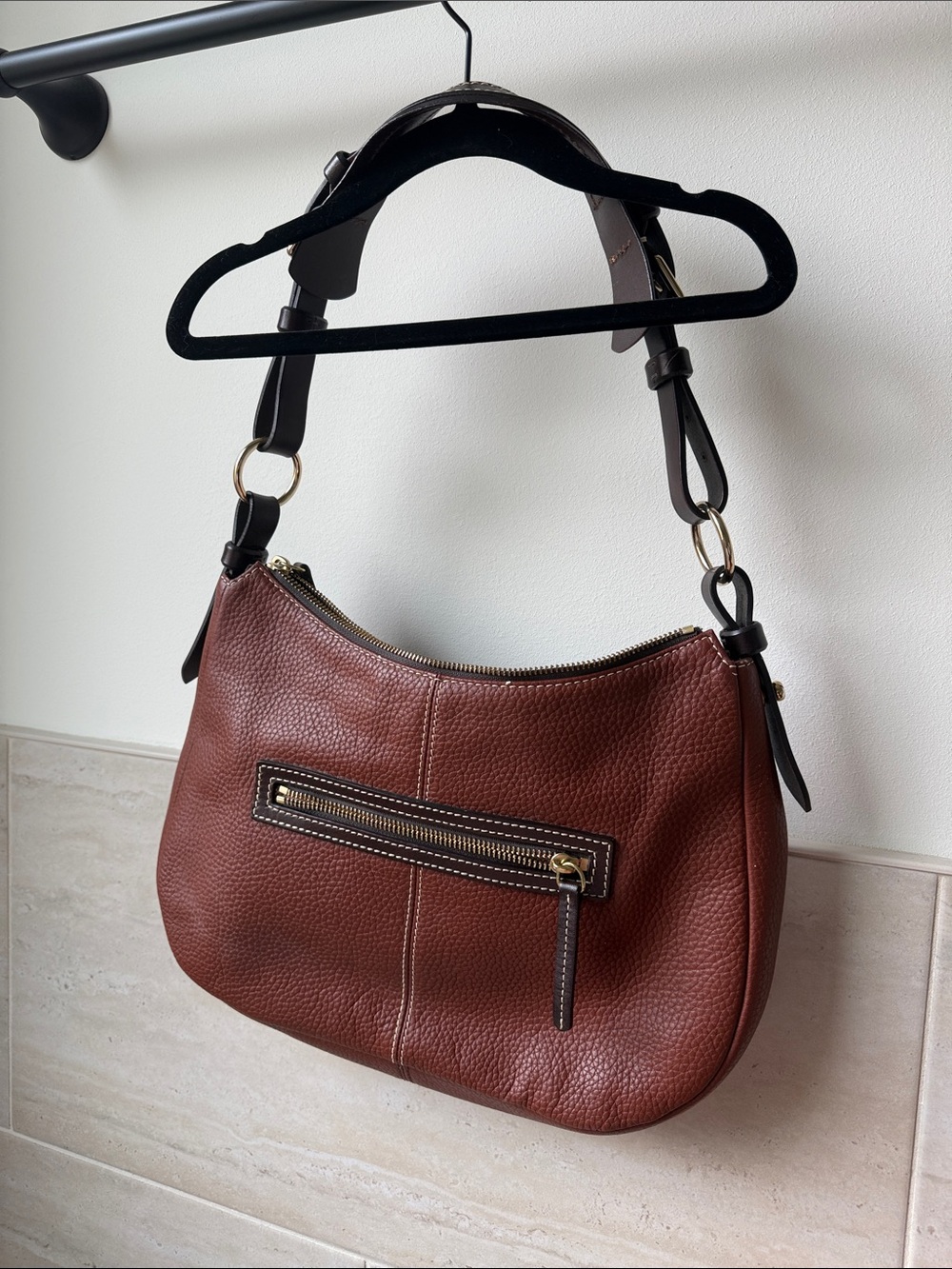 Dooney & Bourke Vintage Brown and Black Pebbled Leather Shoulder Bag - Picture 5 of 9